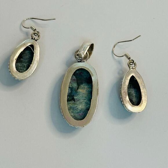 Sterling Silver and Ruby Fuchsite Pendant and Drop Earrings - Picture 4 of 8